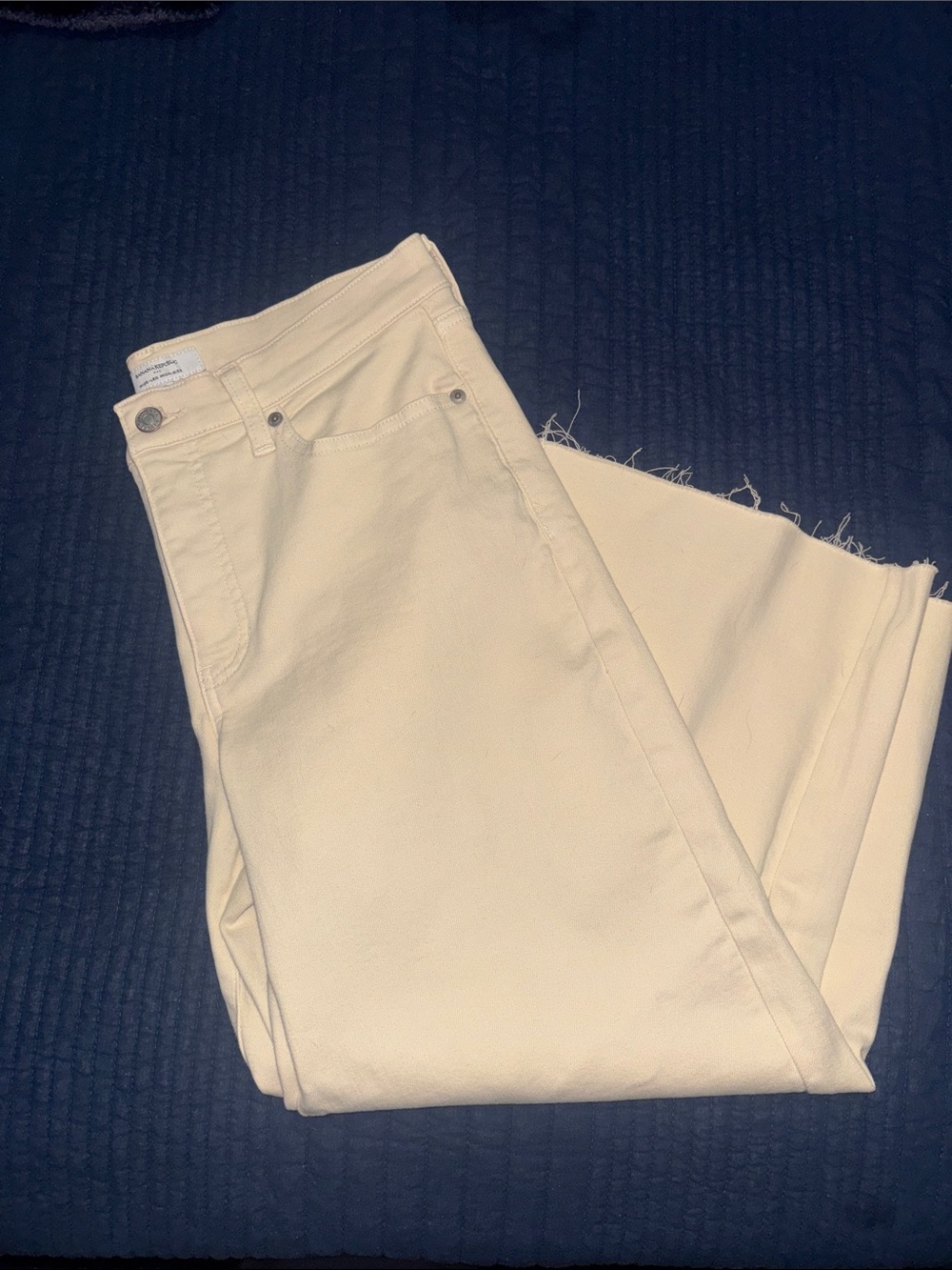 Banana Republic Cropped Straight Jeans in Ivory